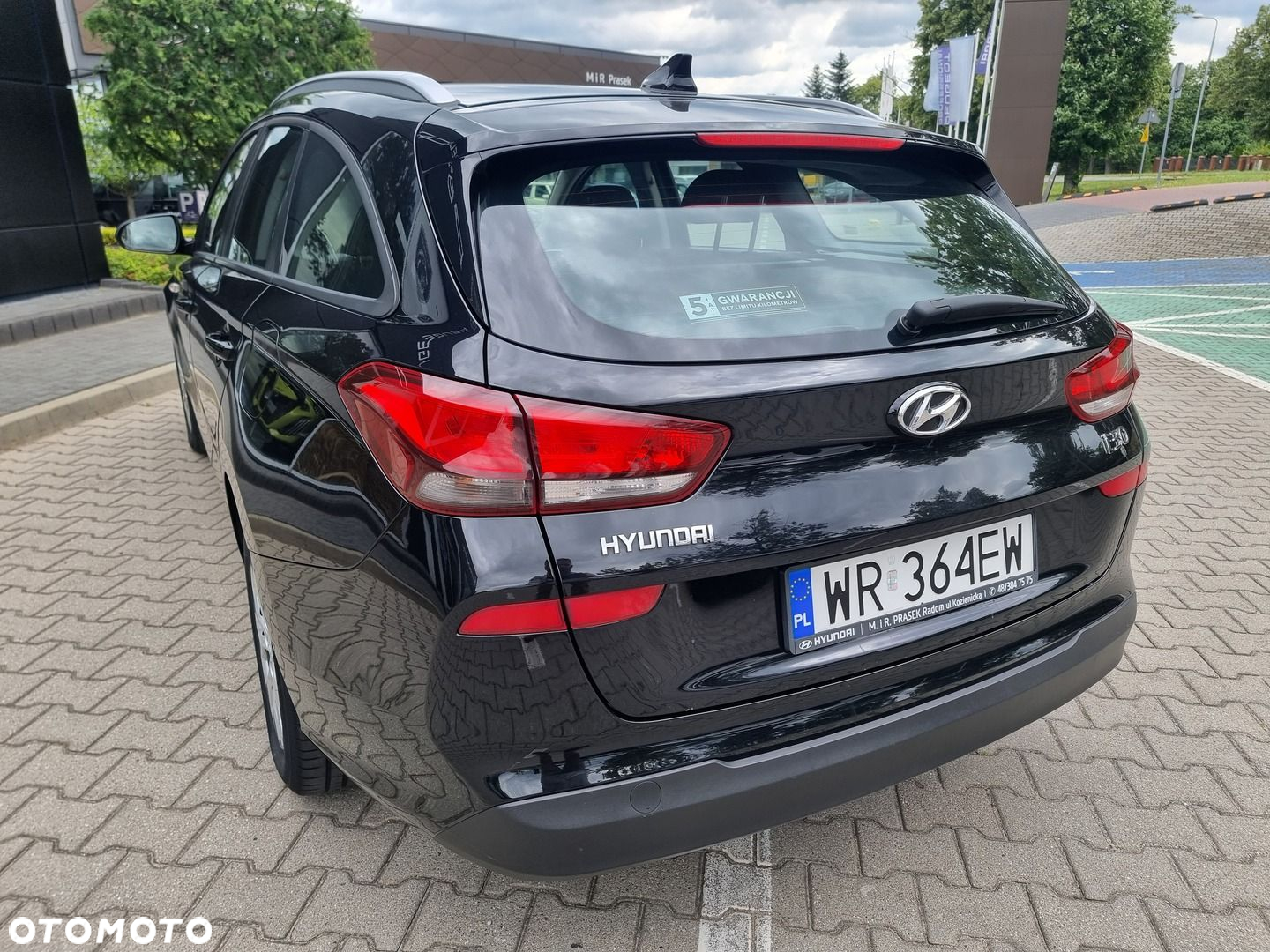 Hyundai i30 1.5 DPI Classic + - 17