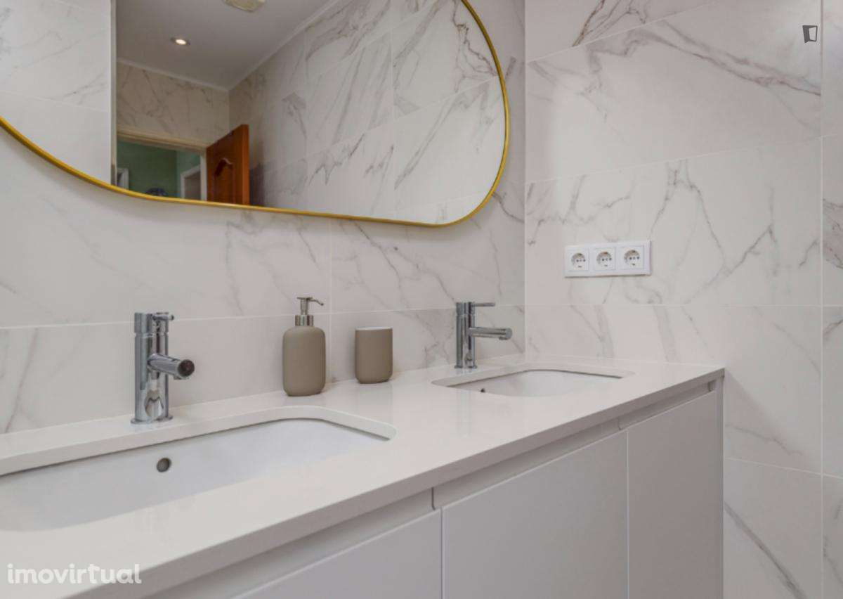 Apartamento com 3 quartos - localizado em Arroios Lisbon - Grande imagem: 4/20