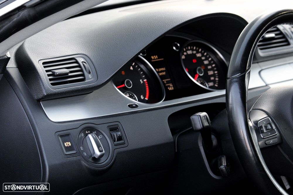 VW Passat CC 2.0 TDi - 11