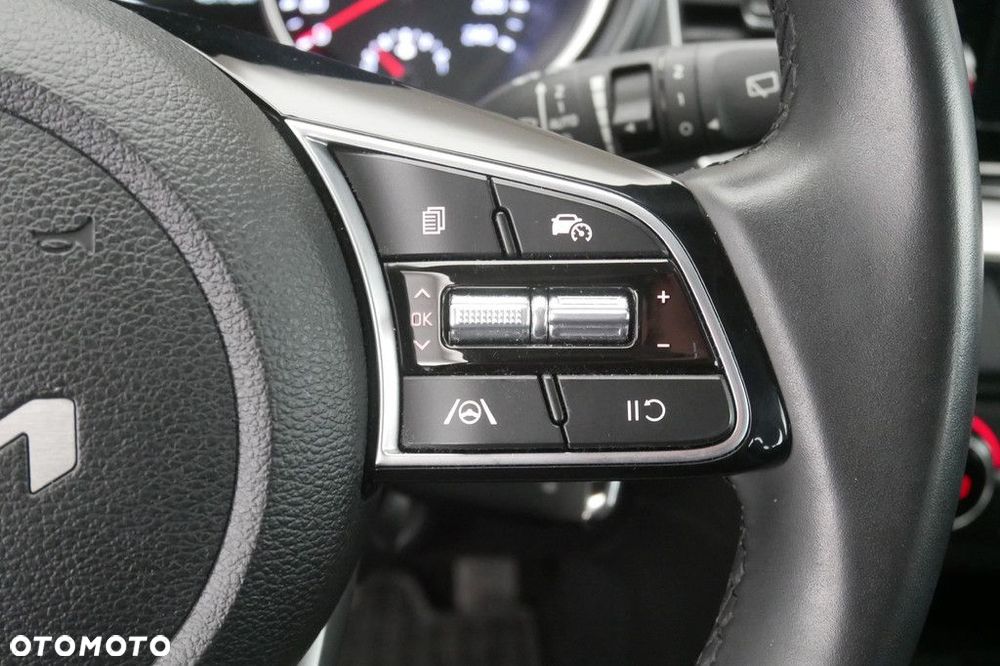 Kia Ceed 1.5 T-GDI M - 22