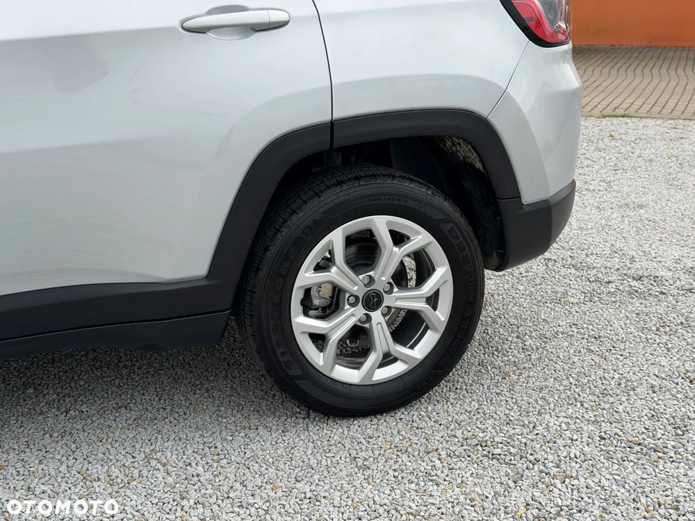 Jeep Compass - 27