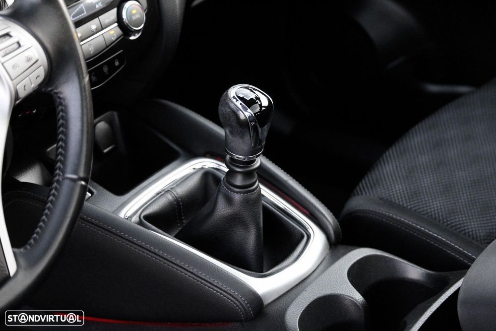 Nissan Qashqai 1.2 DIG-T N-Connecta - 14