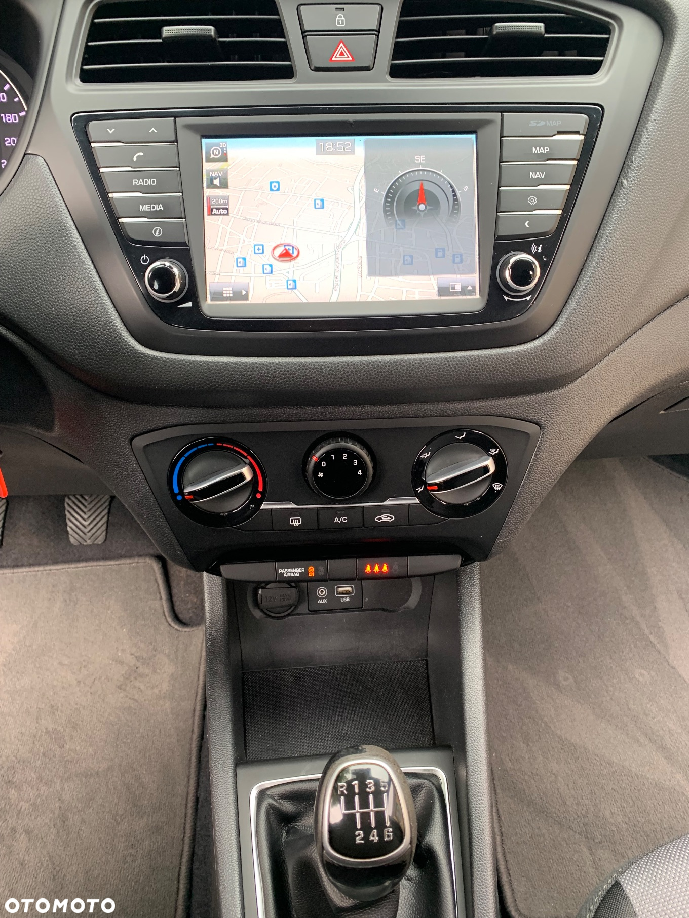 Hyundai i20 1.1 CRDi Comfort - 8