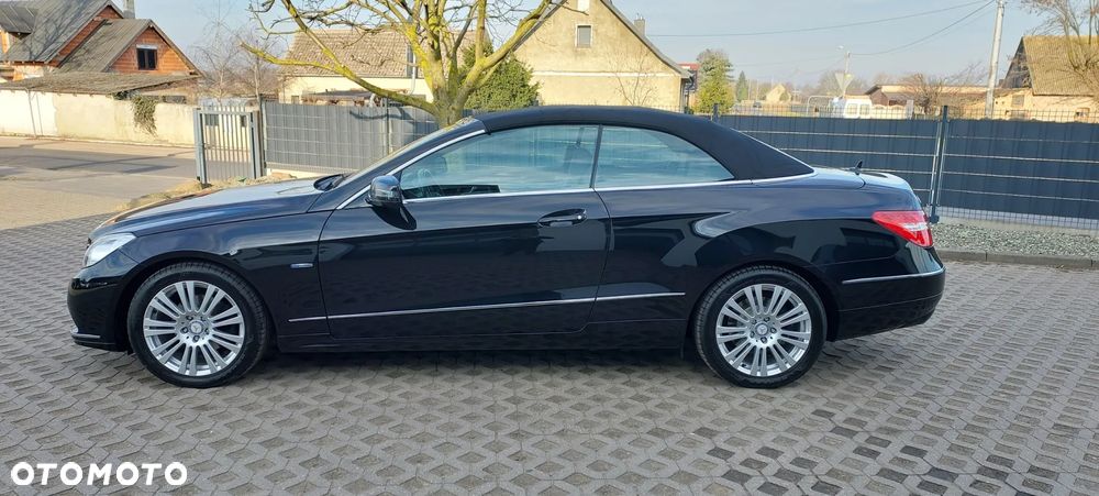 Mercedes-Benz Klasa E - 27