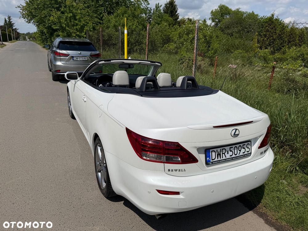 Lexus IS - 5