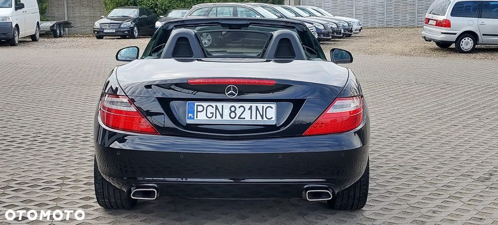 Mercedes-Benz SLK - 22