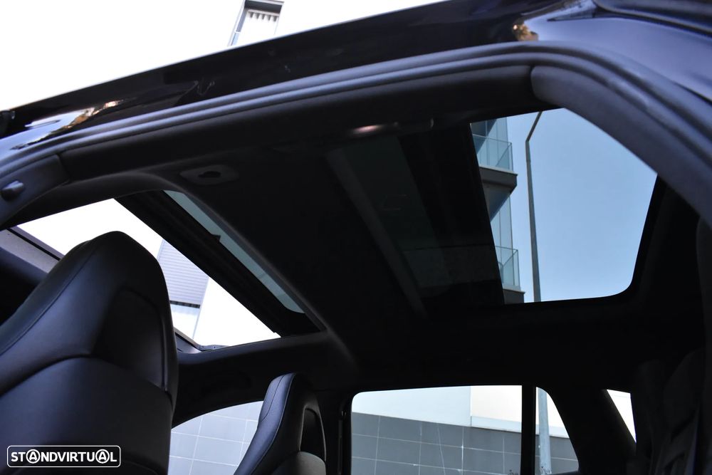 Porsche Panamera Sport Turismo 4 E-Hybrid Platinum Edition - 18