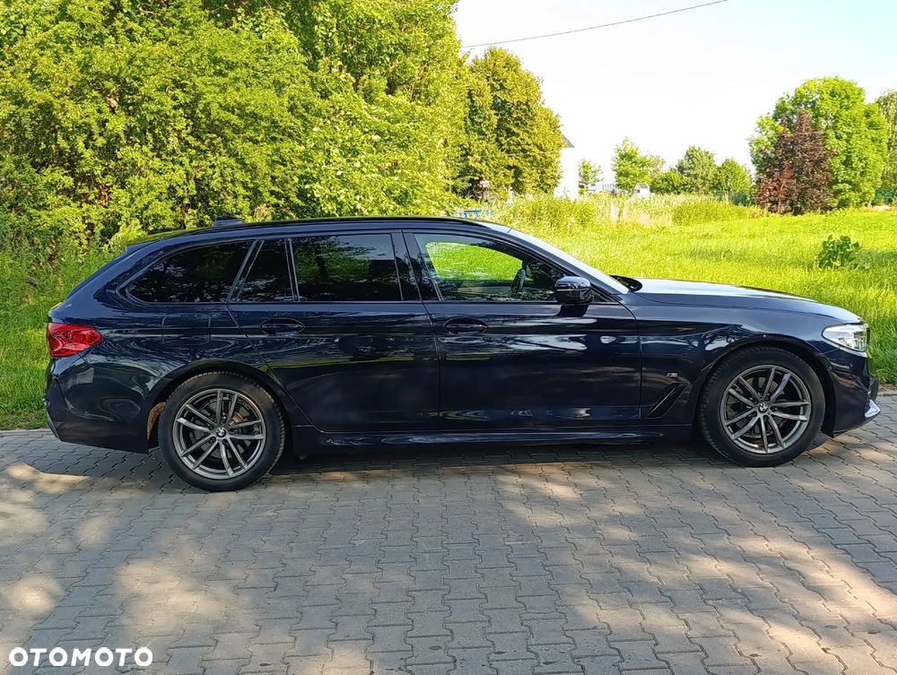 BMW Seria 5 520d M Sport sport - 5