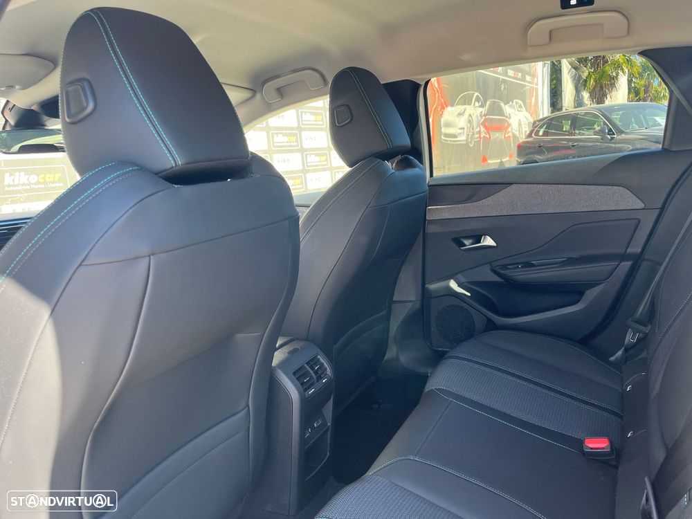 Peugeot 308 SW PureTech 130 EAT8 Allure - 38