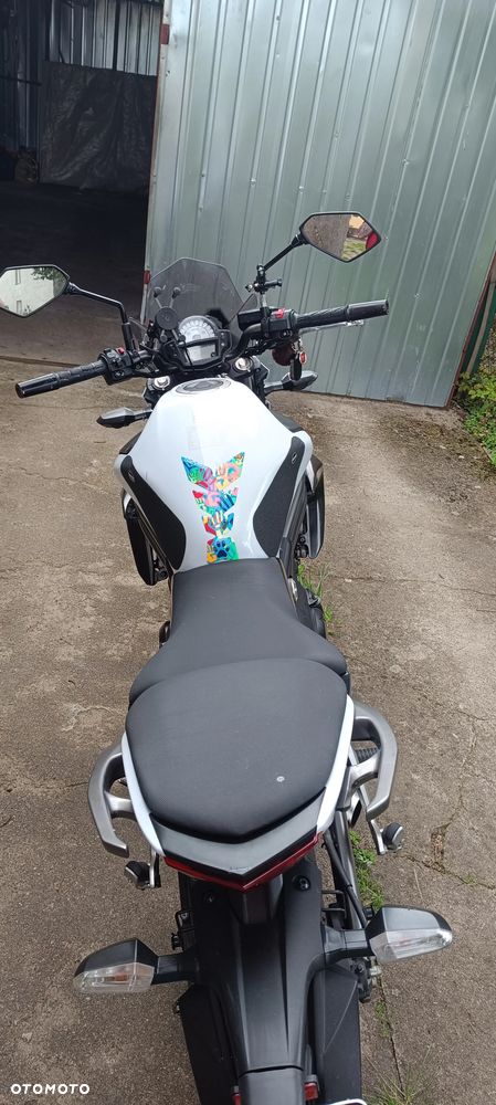 Kawasaki ER - 3