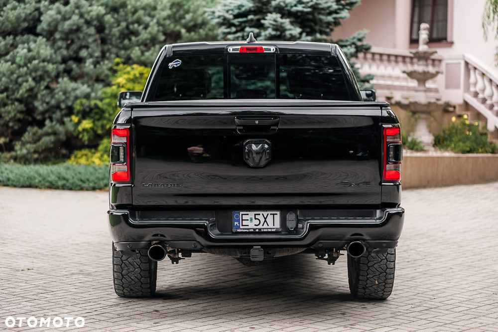 Dodge RAM 5.7 4x4 - 10
