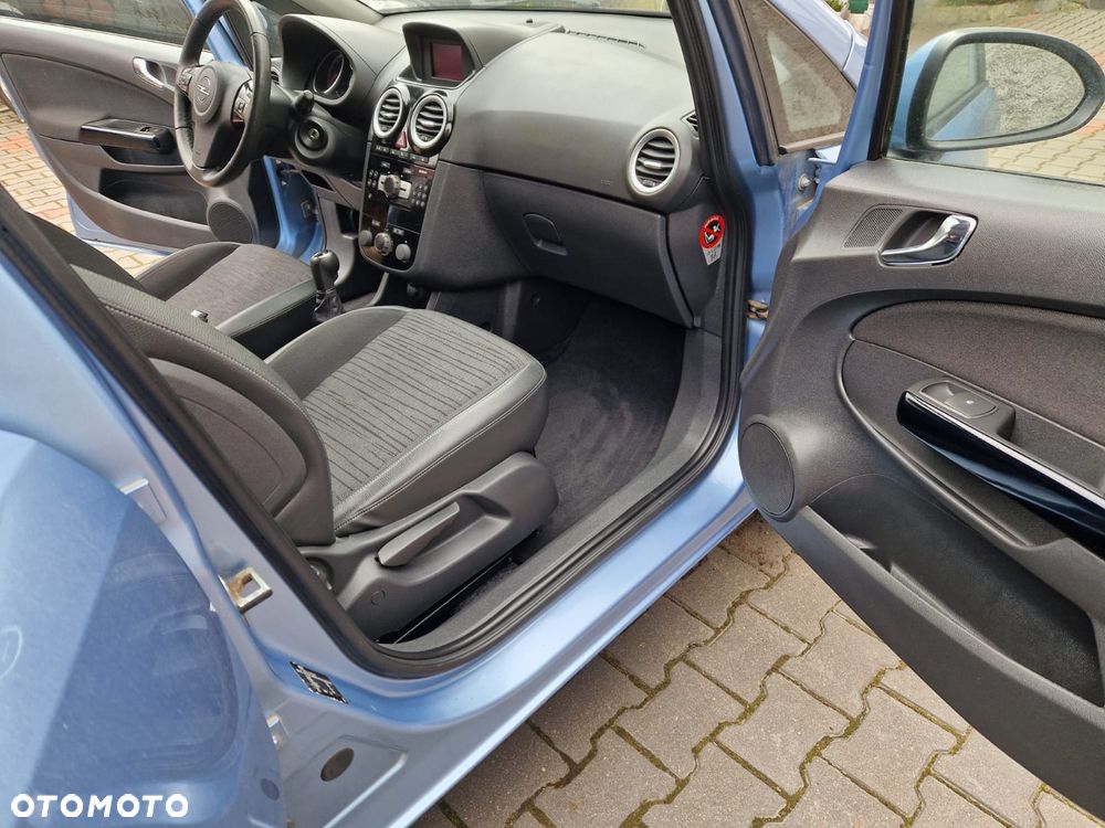 Opel Corsa 1.4 16V Color Elegance - 14