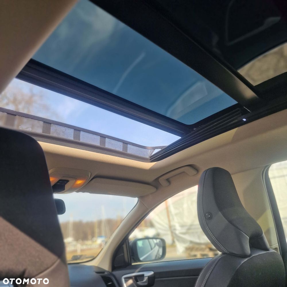 Volvo XC 60 2.0T Momentum - 3