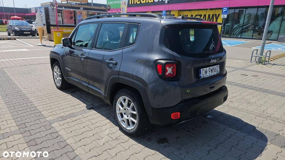 Jeep Renegade 1.5 T4 mHEV Limited FWD S&S DCT - 6