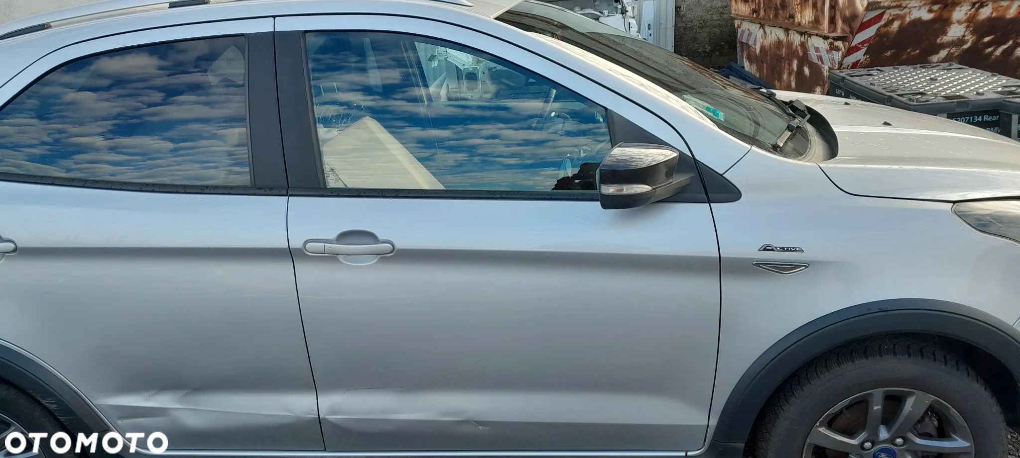FORD KA + PLUS ACTIVE KLAMKA DRZWI PRAWY PRZÓD - 1