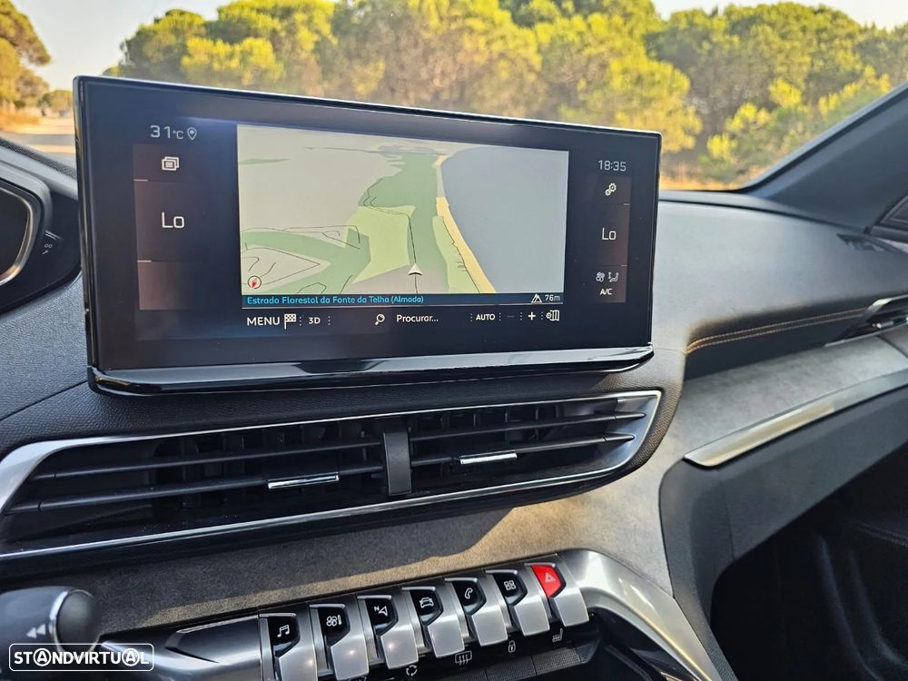 Peugeot 5008 1.5 BlueHDi GT EAT8 - 14