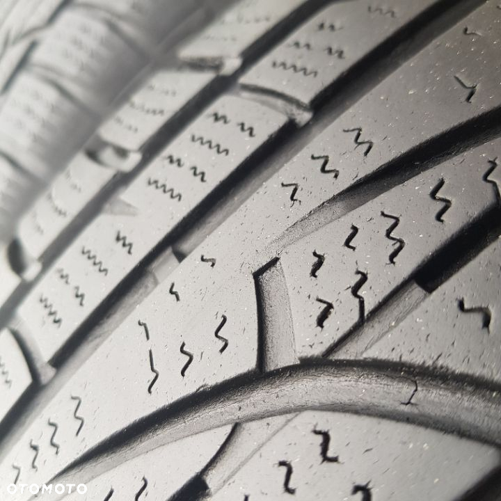 4x 215/70R16 Hankook Winter Icept Evo Komplet opon zimowych Poznań - 2