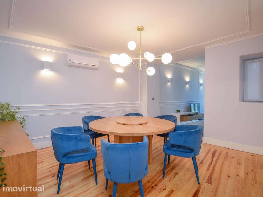 Apartamento T2 Mobilado e com Logradouro em Lisboa - Grande imagem: 2/17