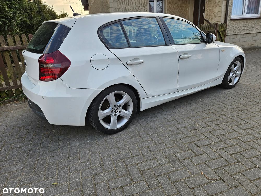 BMW Seria 1 116d DPF - 3