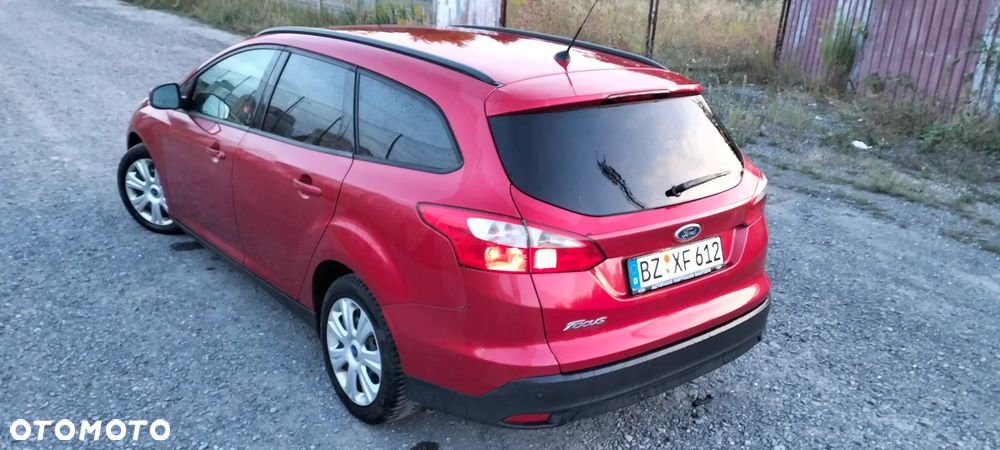 Ford Focus 1.6 TDCi DPF Champions Edition - 17
