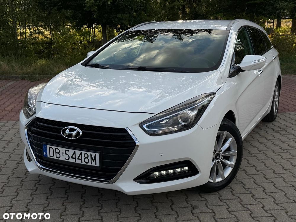 Hyundai i40 Kombi 1.6 Trend - 18