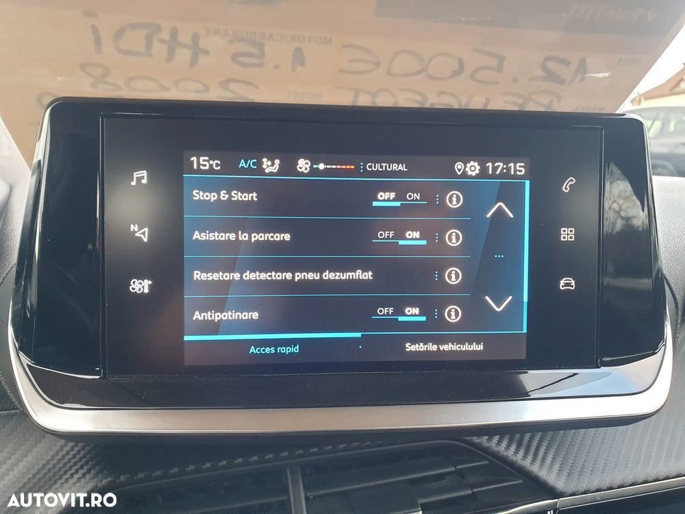 Peugeot 2008 1.5 BlueHDI FAP Active - 21