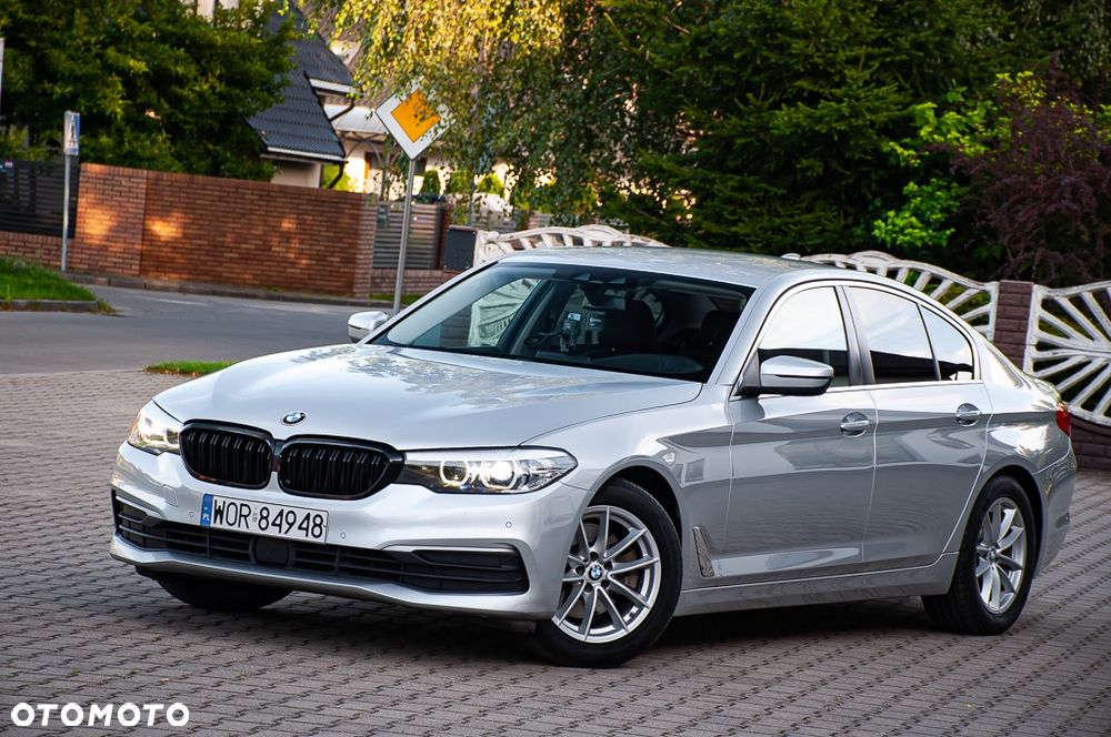 BMW Seria 5 520d Luxury Line - 3