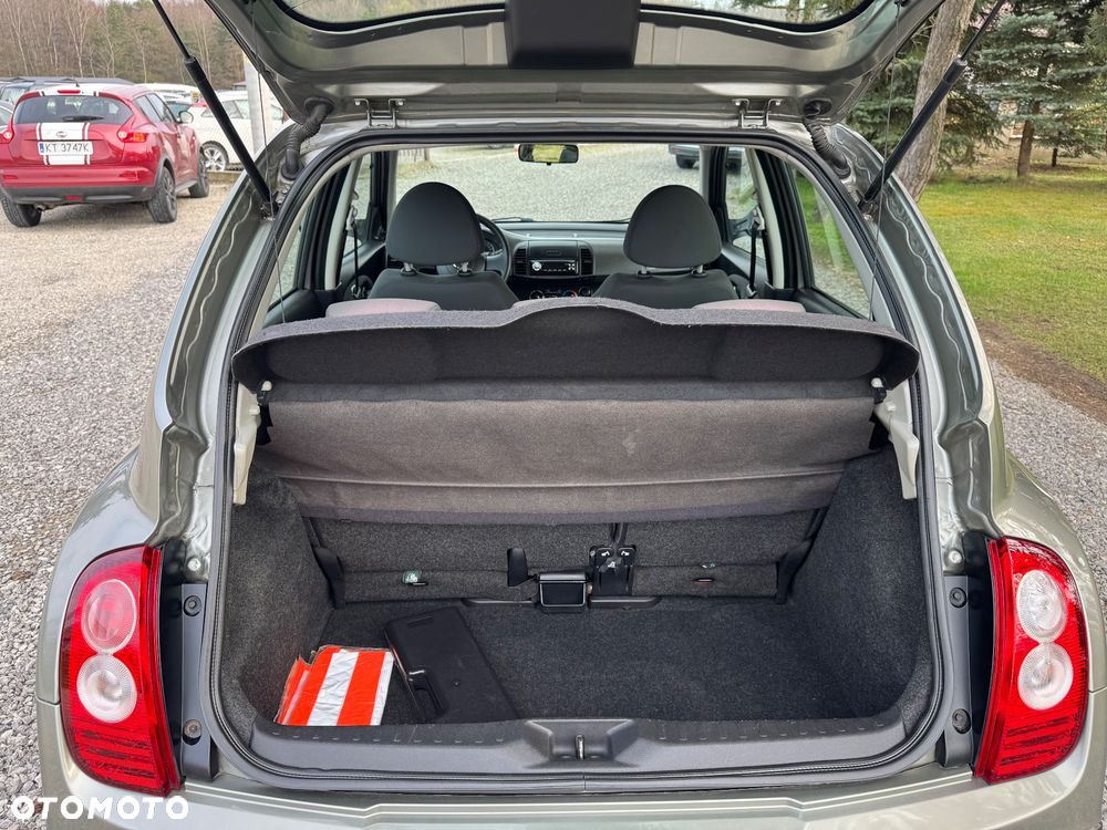 Nissan Micra 1.2 Visia + - 9