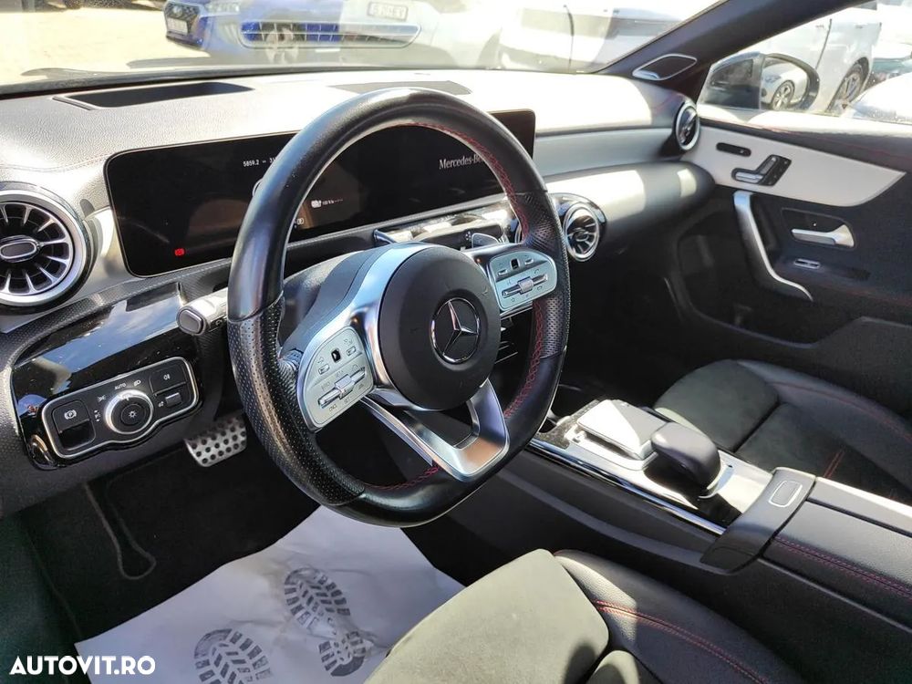 Mercedes-Benz CLA - 10