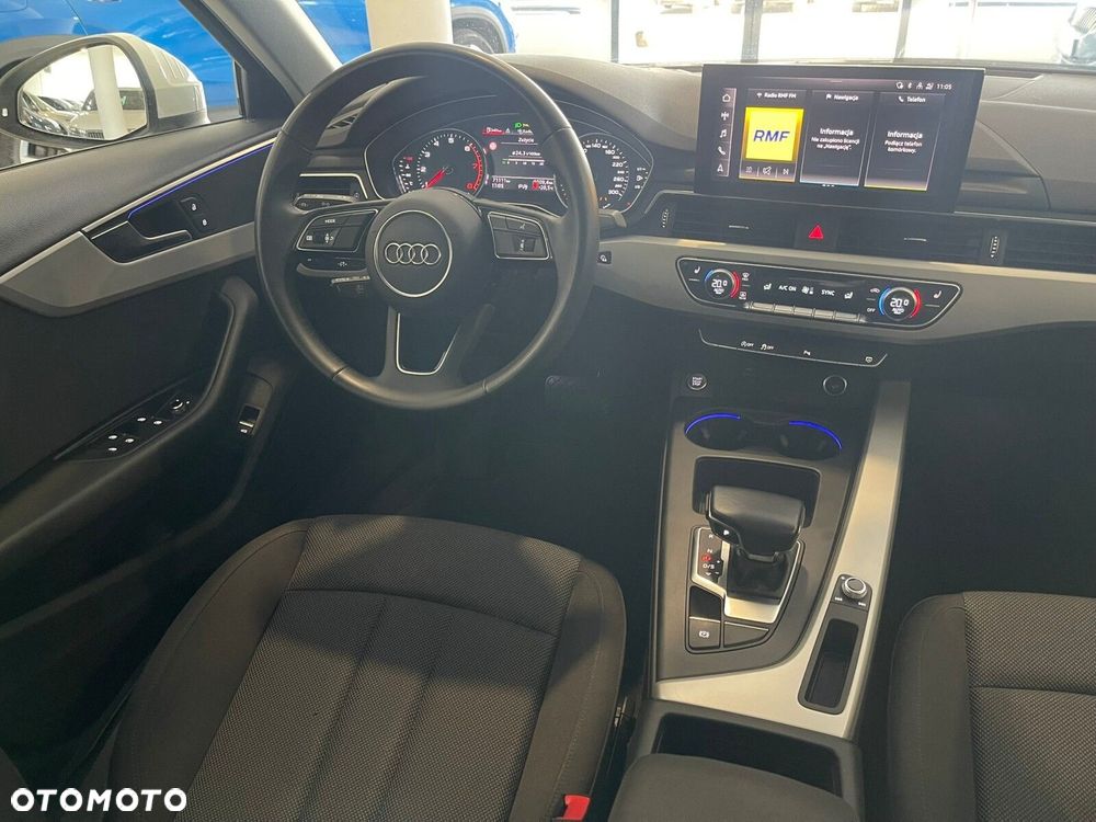 Audi A4 Limousine 35 TFSI mHEV S tronic - 14