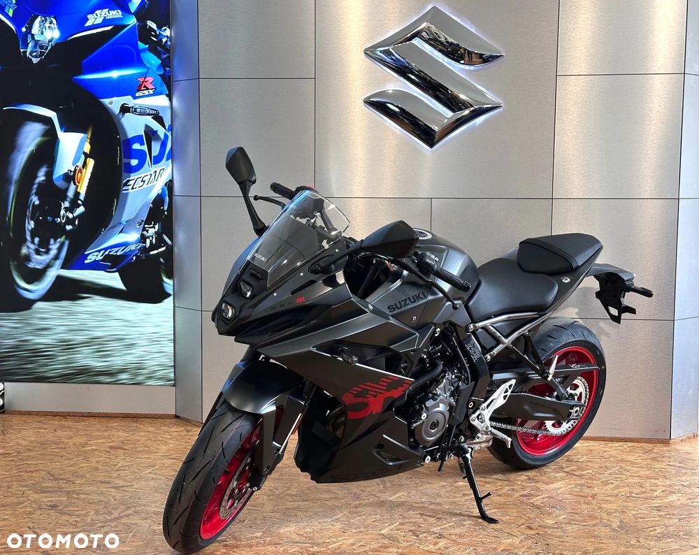 Suzuki GSX - 9