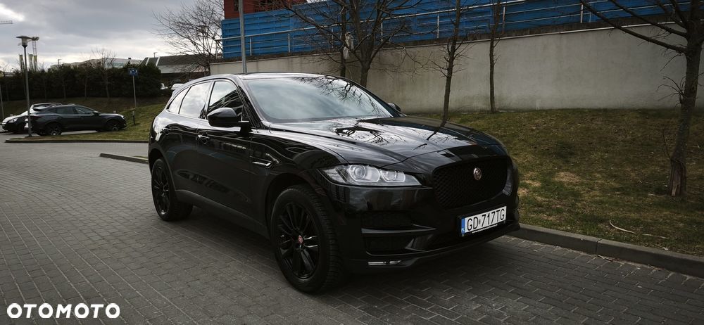 Jaguar F-Pace 2.0 i4D RWD Pure - 4