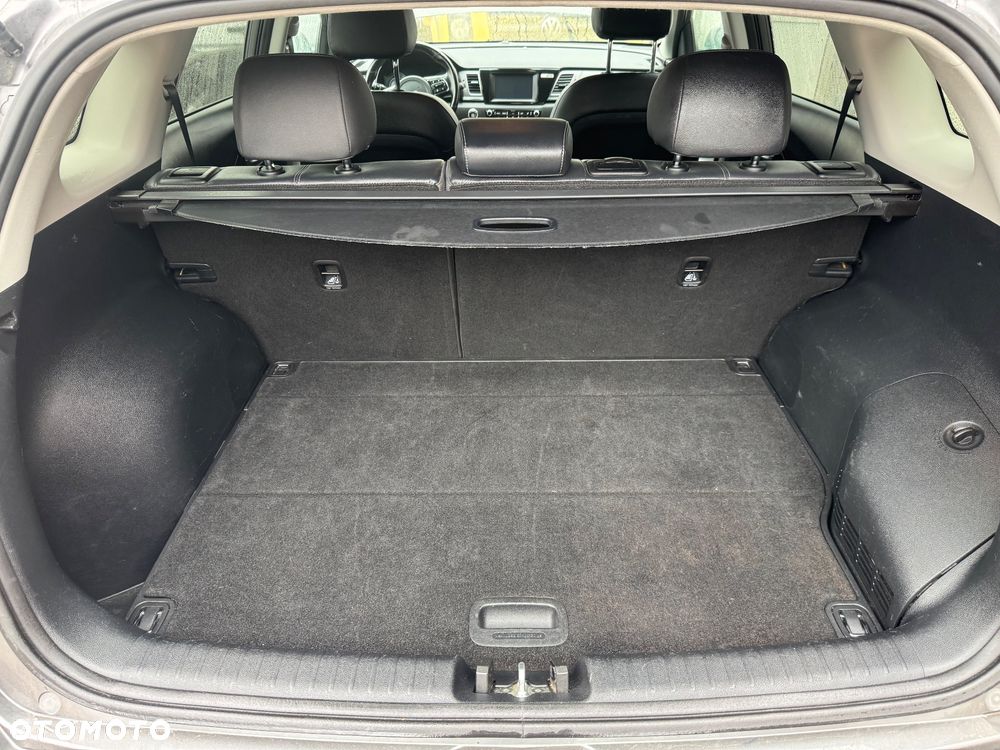 Kia Niro 1.6 GDI HEV 2WD OPF Edition 7 - 17