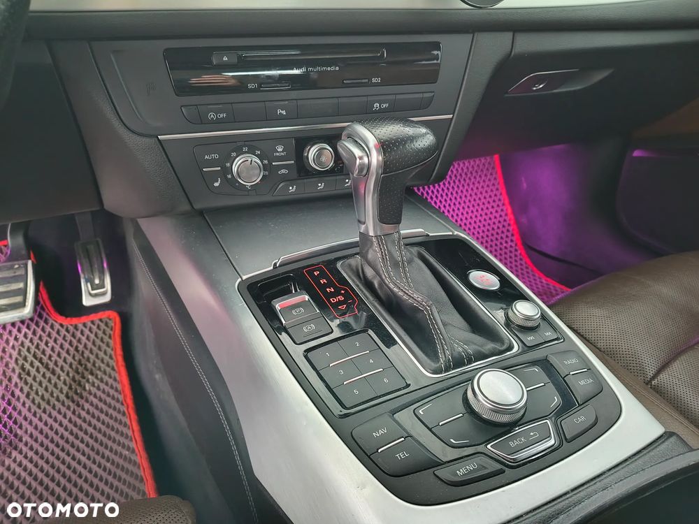 Audi A6 Avant 2.0 TDI DPF multitronic - 15