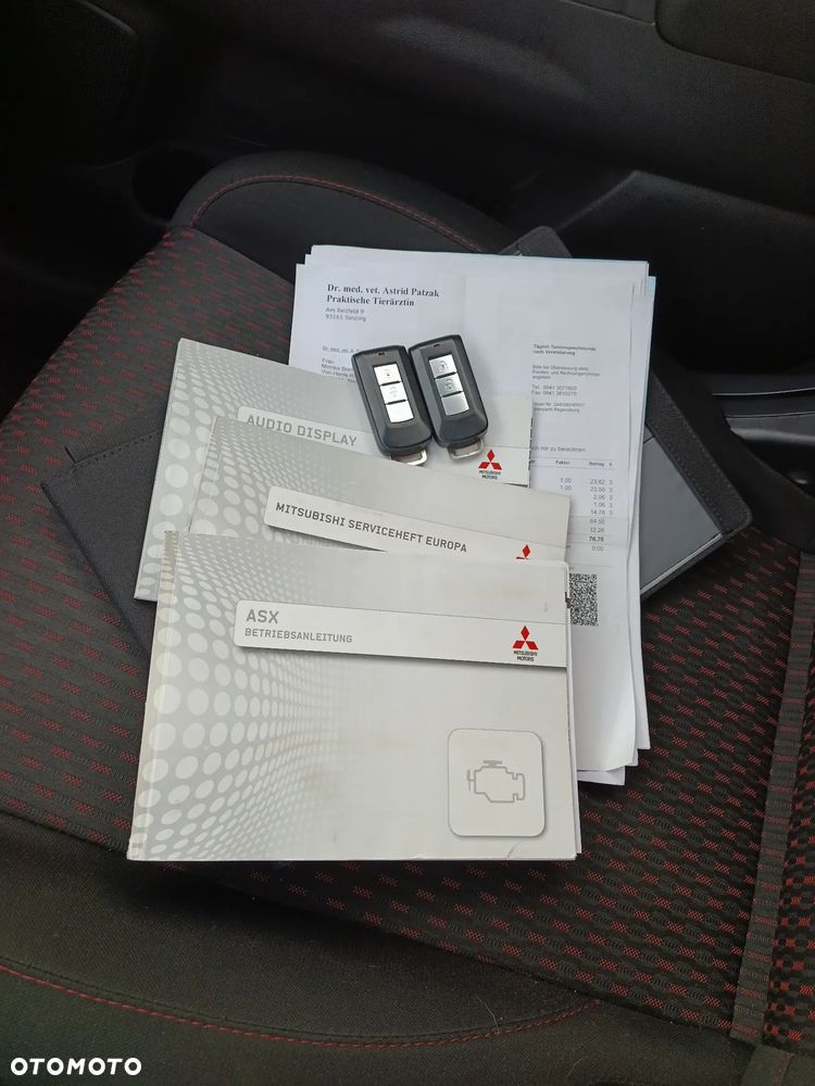 Mitsubishi ASX 2.2 DI-D 4WD Automatik Diamant Edition+ - 11