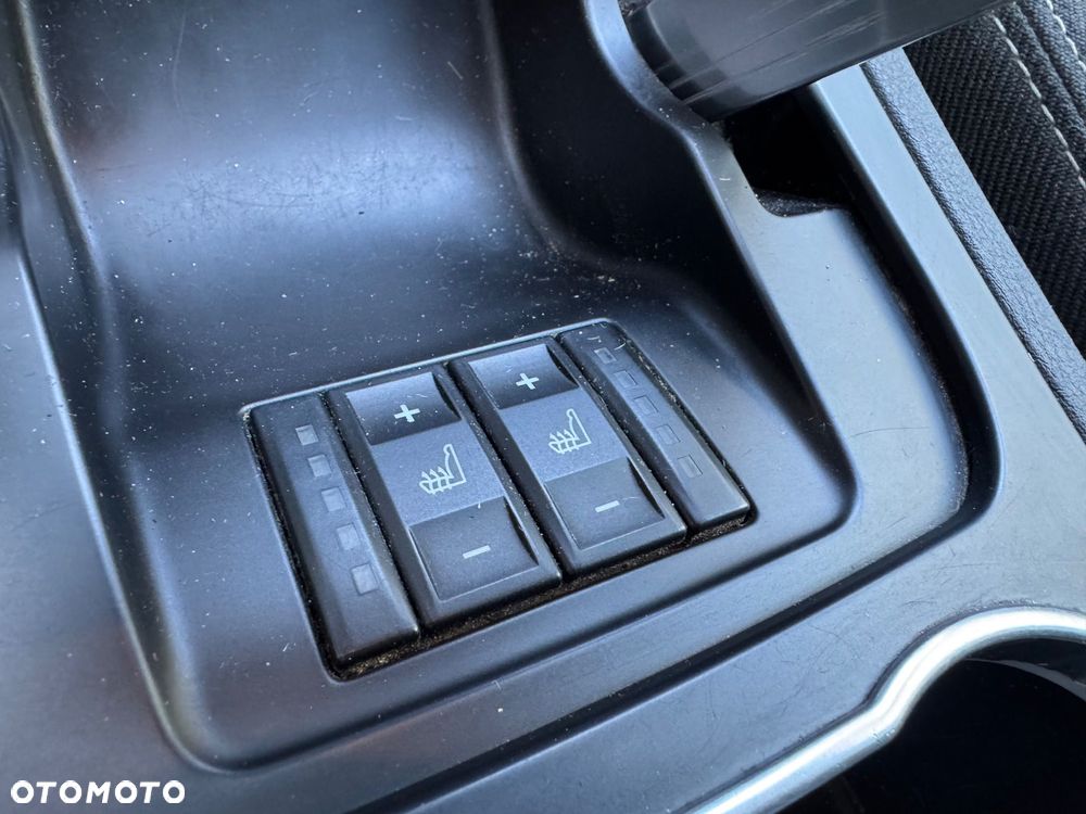 Ford Galaxy 2.0 TDCi Ambiente - 32