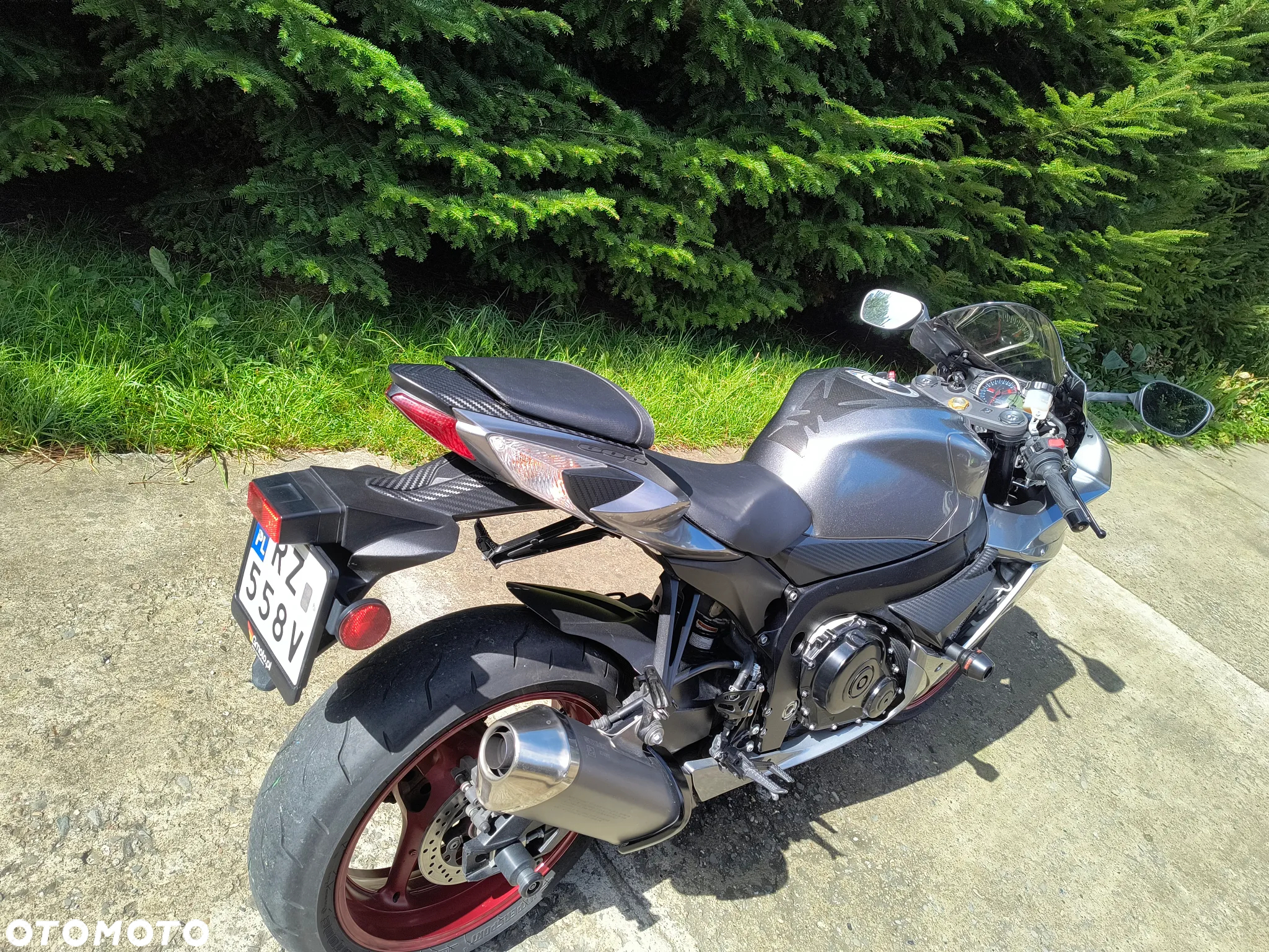 Suzuki GSX-R - 21