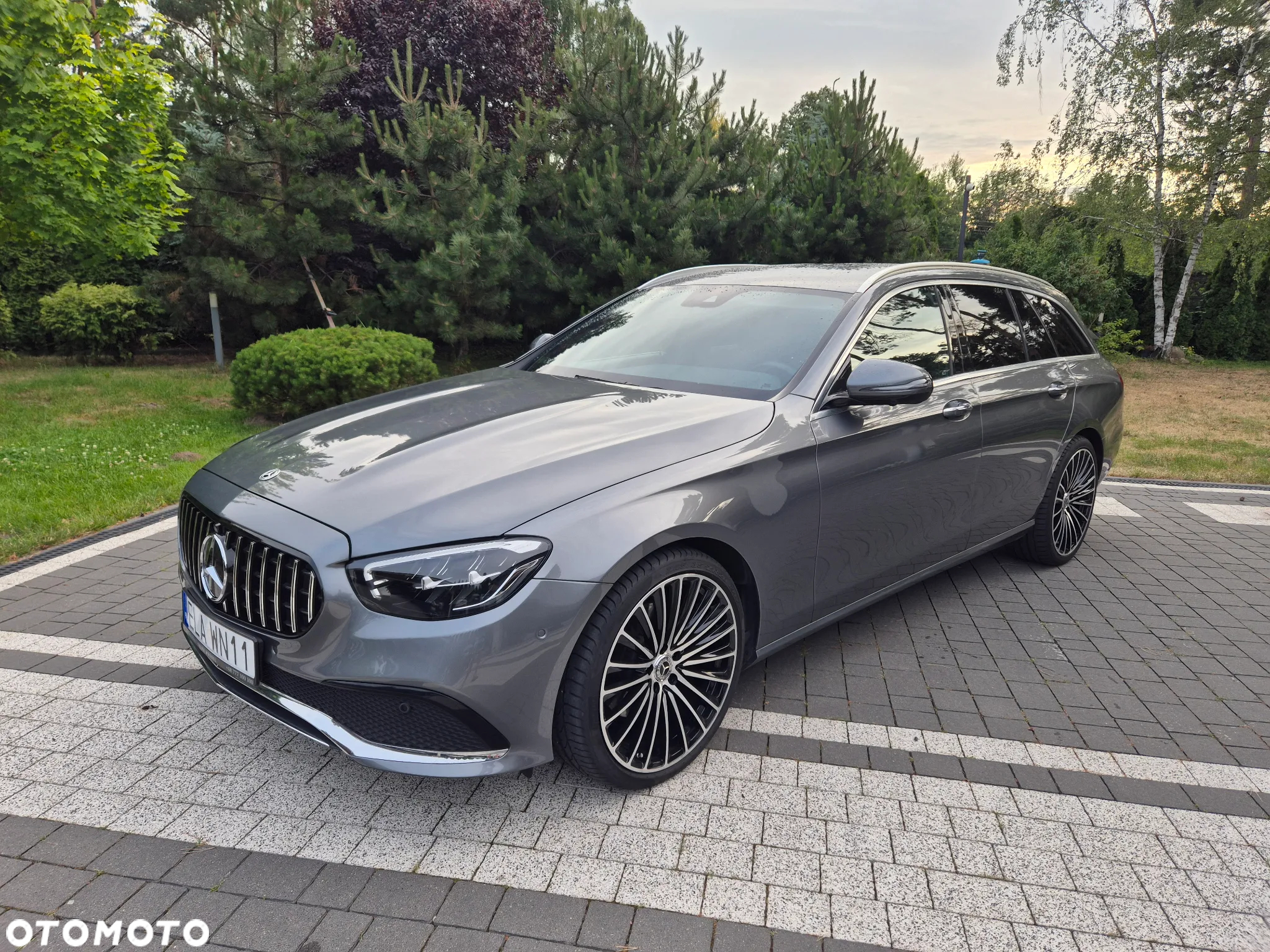 Mercedes-Benz Klasa E 220 d 4-Matic Avantgarde - 2