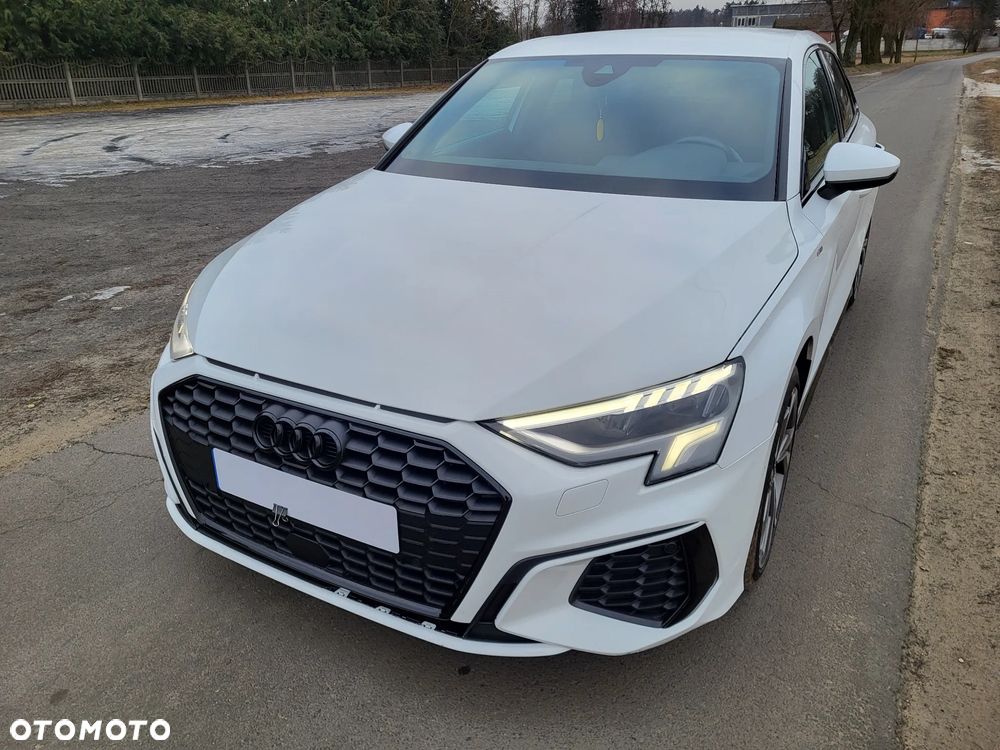 Audi A3 Sportback 2.0 TDI (clean diesel) S tronic S line Sportpaket - 18