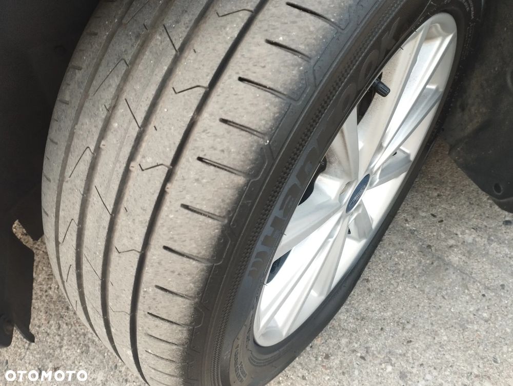 Ford Grand C-MAX 1.5 EcoBoost Start-Stopp-System Titanium - 24