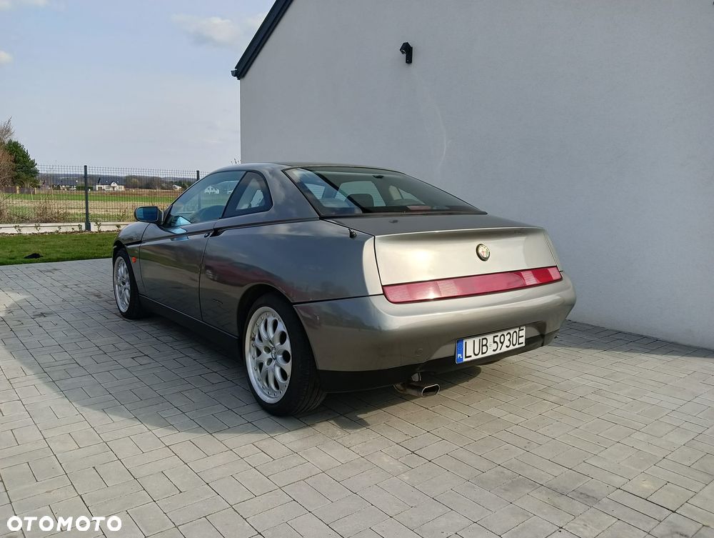 Alfa Romeo GTV 2.0 16v TSpark L - 5