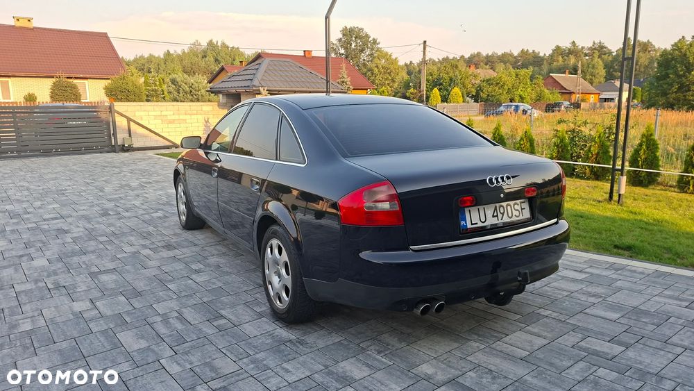 Audi A6 Limousine 2.4 - 3