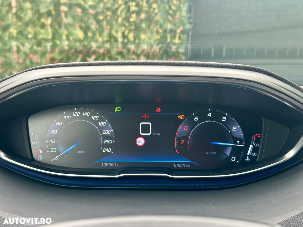 Peugeot 3008 - 35