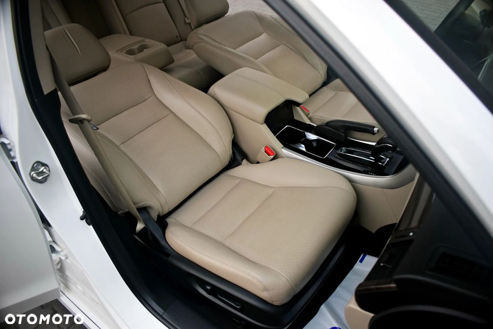 Honda Accord - 37
