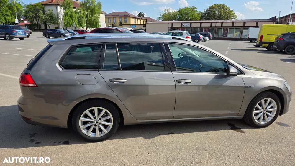 Volkswagen Golf 1.6 TDI DPF BMT DSG Trendline - 5