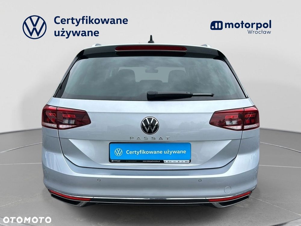 Volkswagen Passat Variant 2.0 TDI EVO Elegance DSG - 14