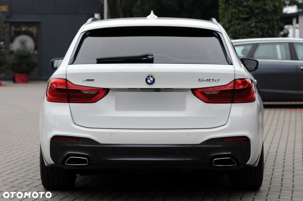 BMW Seria 5 540d xDrive M Sport sport - 4
