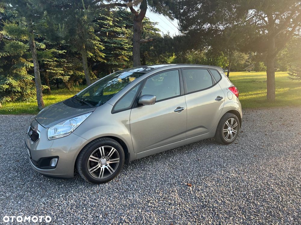 Kia Venga - 3