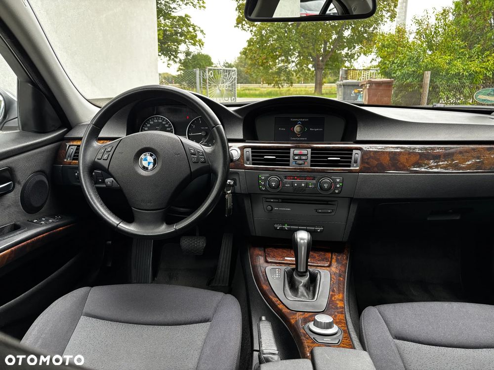 BMW Seria 3 - 28