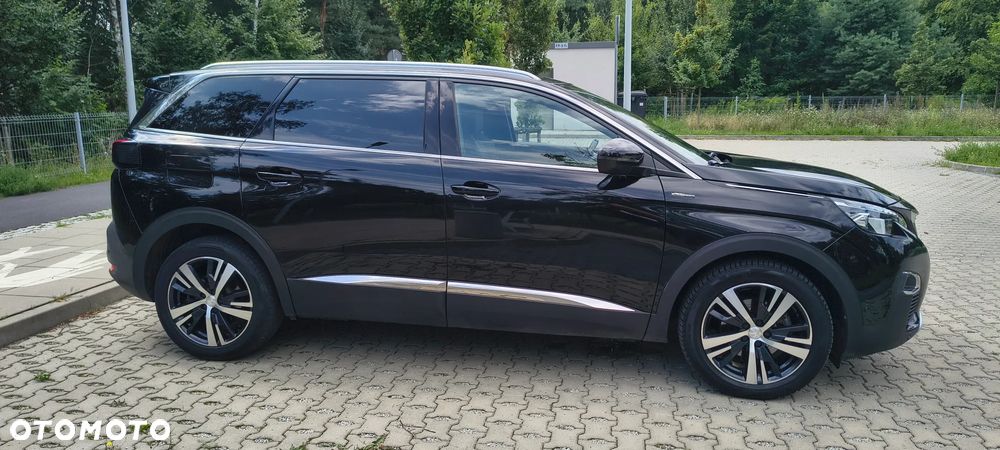 Peugeot 5008 - 3